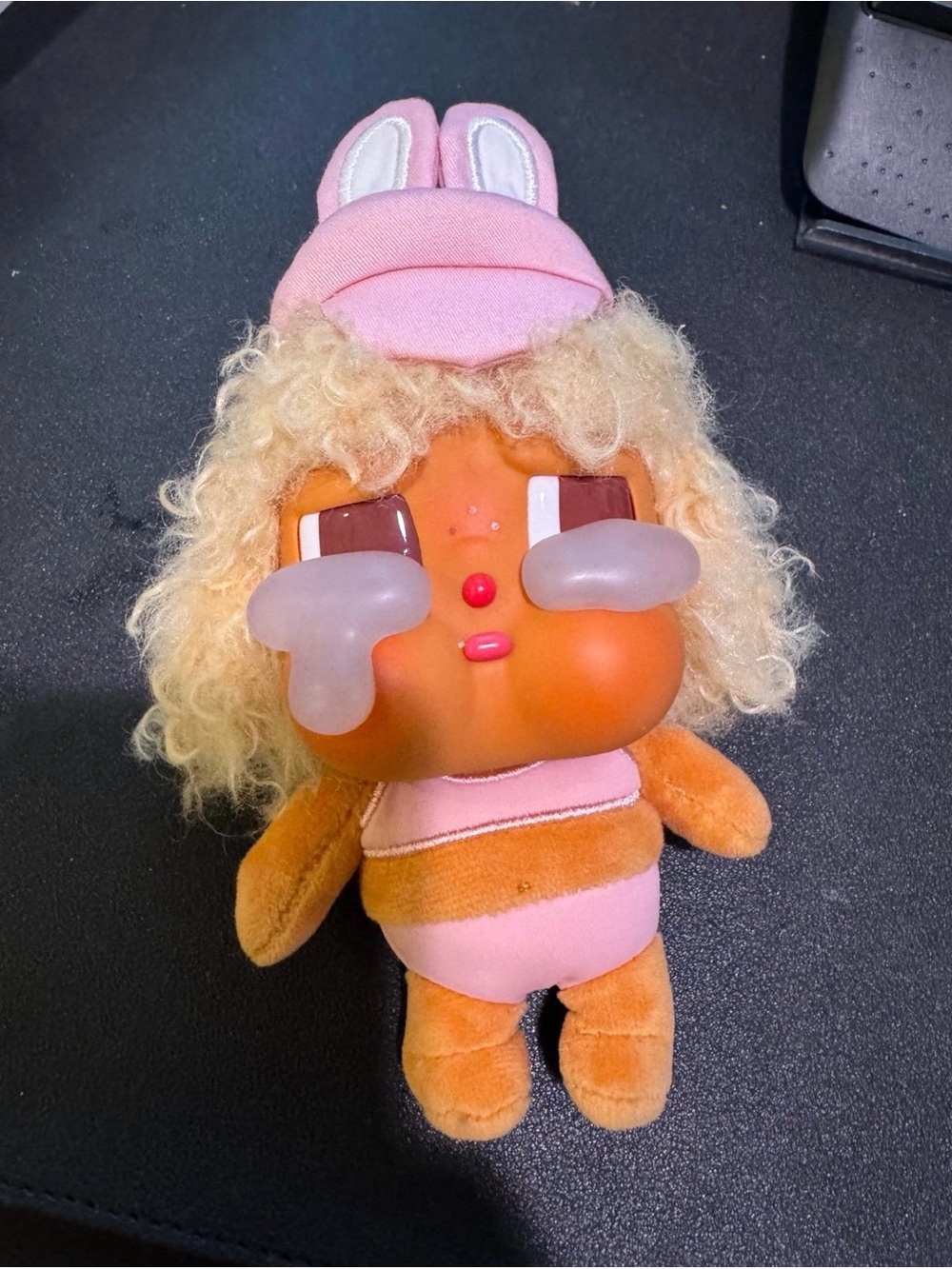 POP MART CRYBABY Vacation Mode On Let’s Surf Vinyl Plush Pendant Authentic